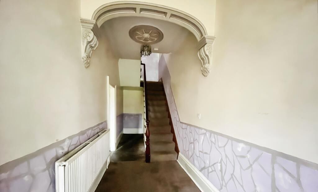 Property photo 2 of 14 Photo 12