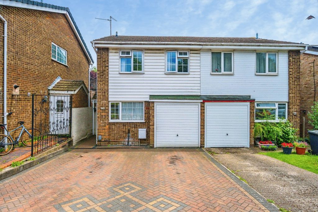 Property photo 1 of 11 Pbox-Img.Jpg