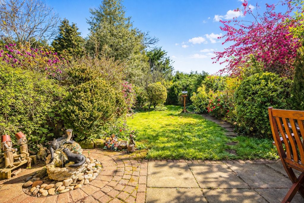 Property photo 3 of 19 Picture No. 29