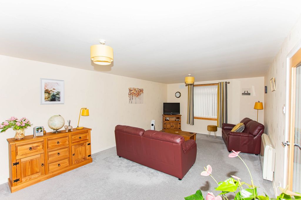 Property photo 3 of 17 Not Specified