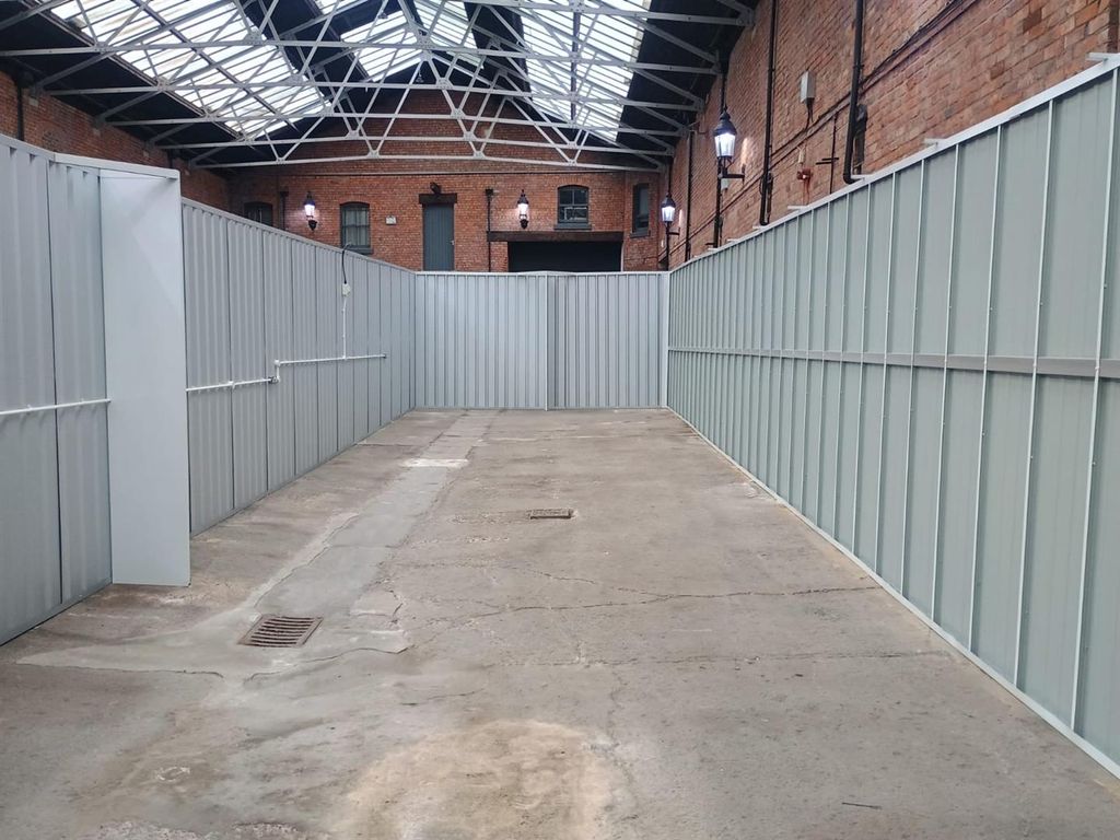 Property photo 3 of 10 4A81Fa90-7Ae7-4Dd5-9Fb4-02E13640F945.Jpg