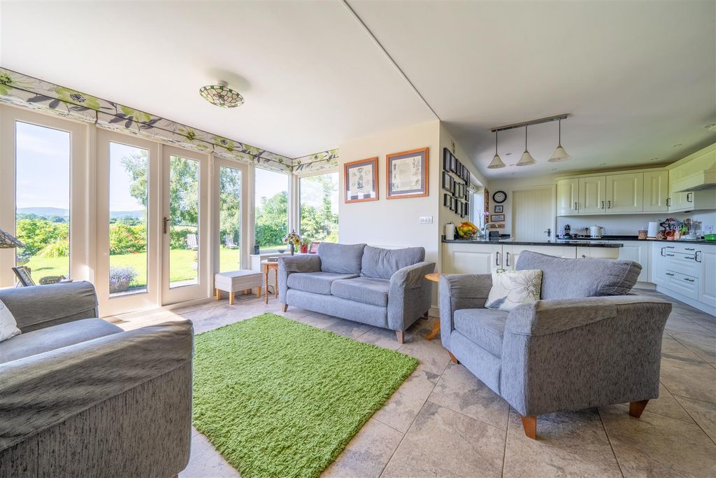 Property photo 2 of 24 High Res-29.Jpg