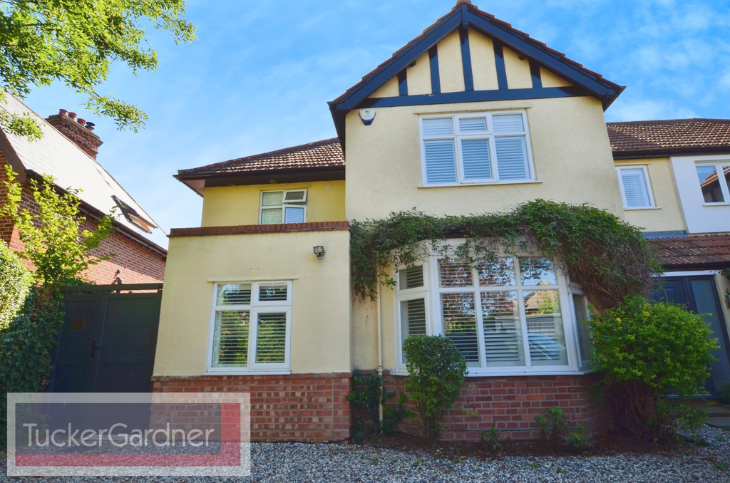 Property photo 1 of 6