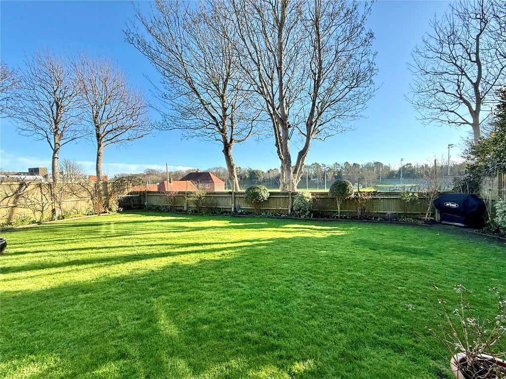 Property photo 3 of 20 Picture No. 15