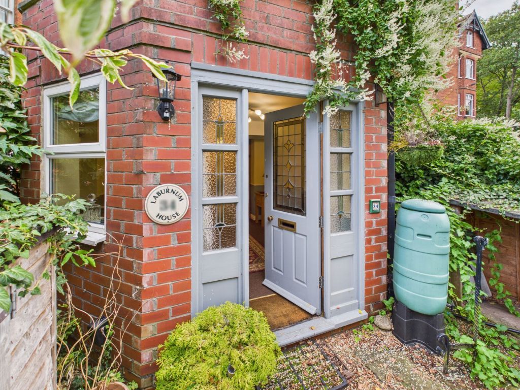 Property photo 1 of 27