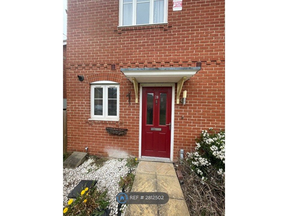 Property photo 2 of 15 Front