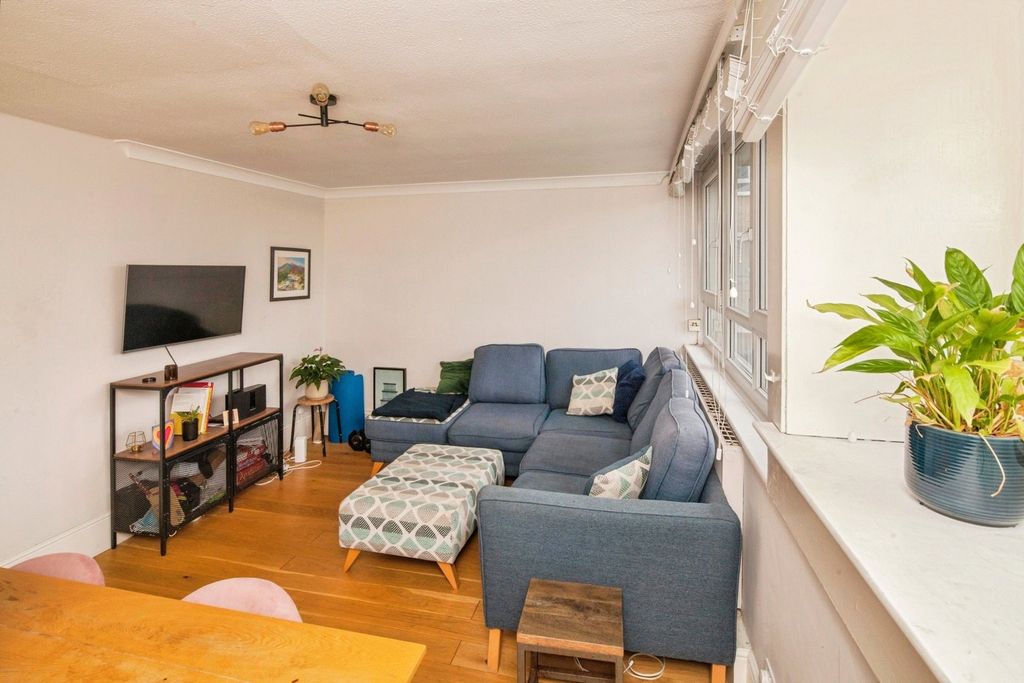 Property photo 1 of 17 Photo