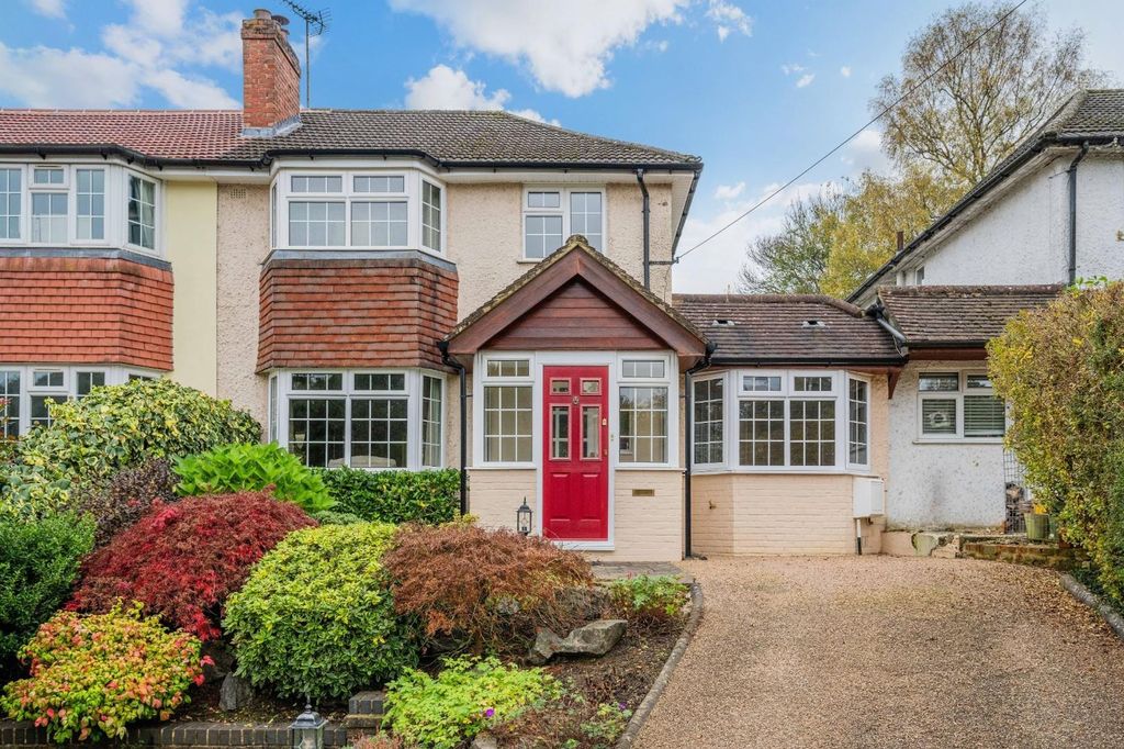 Property photo 1 of 19 Chipstead Lane (6).Jpg