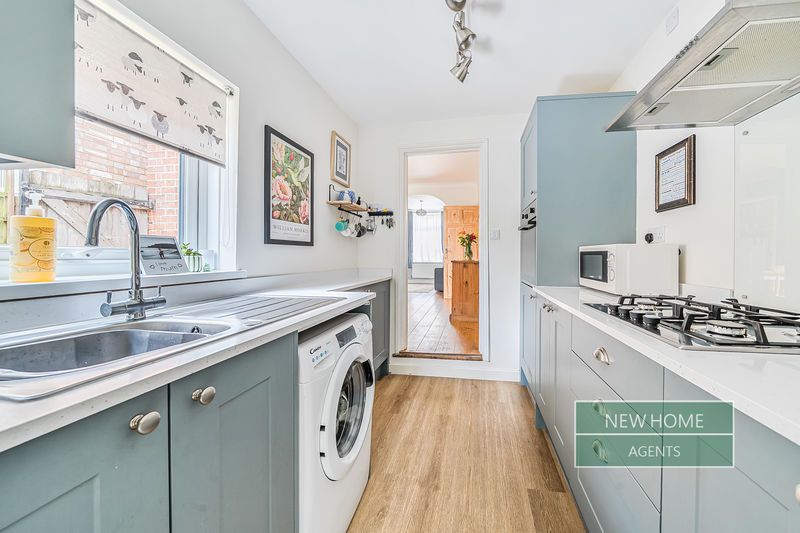 Property photo 3 of 15 Photo 8