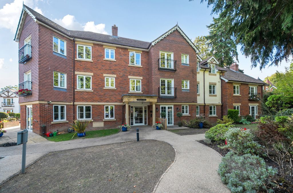 Property photo 1 of 10 1-6Abd52A6763A4-1...
