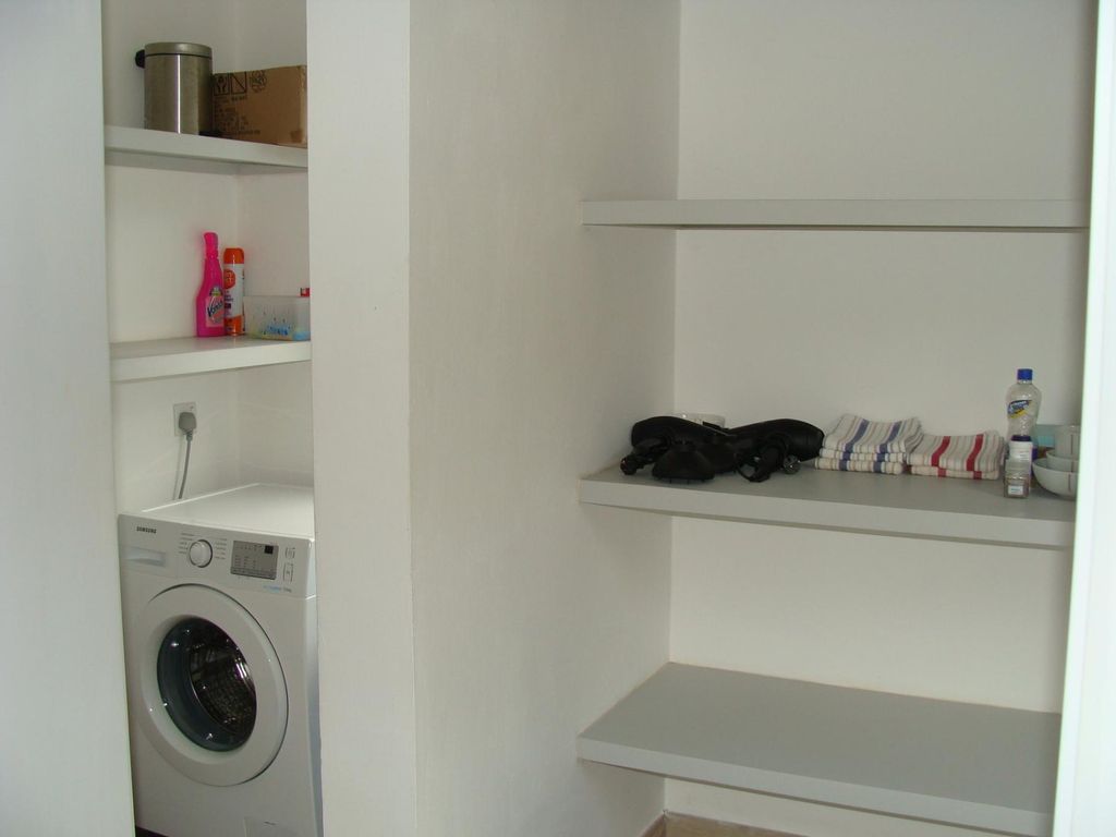Property photo 3 of 30