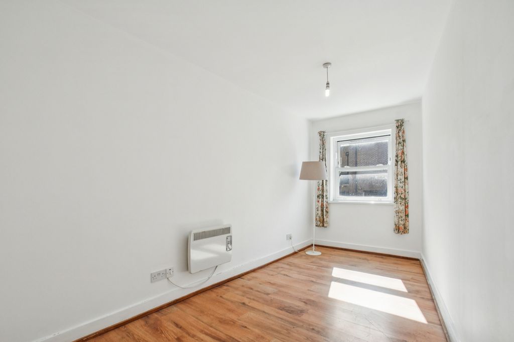 Property photo 3 of 14 Picture No. 03