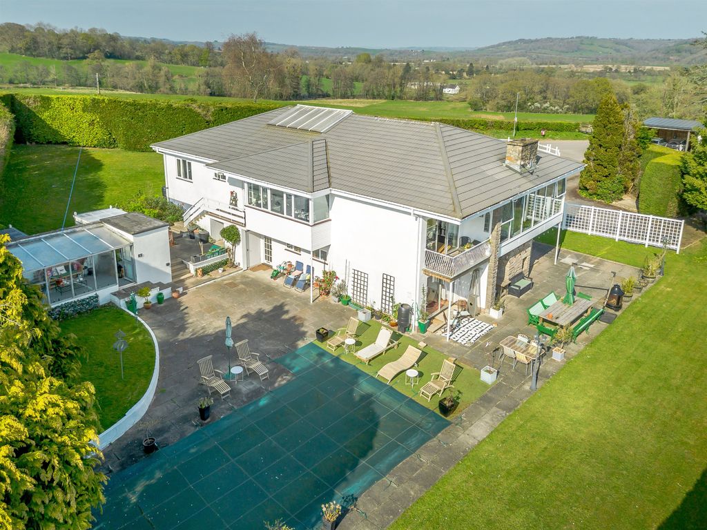 Property photo 1 of 56