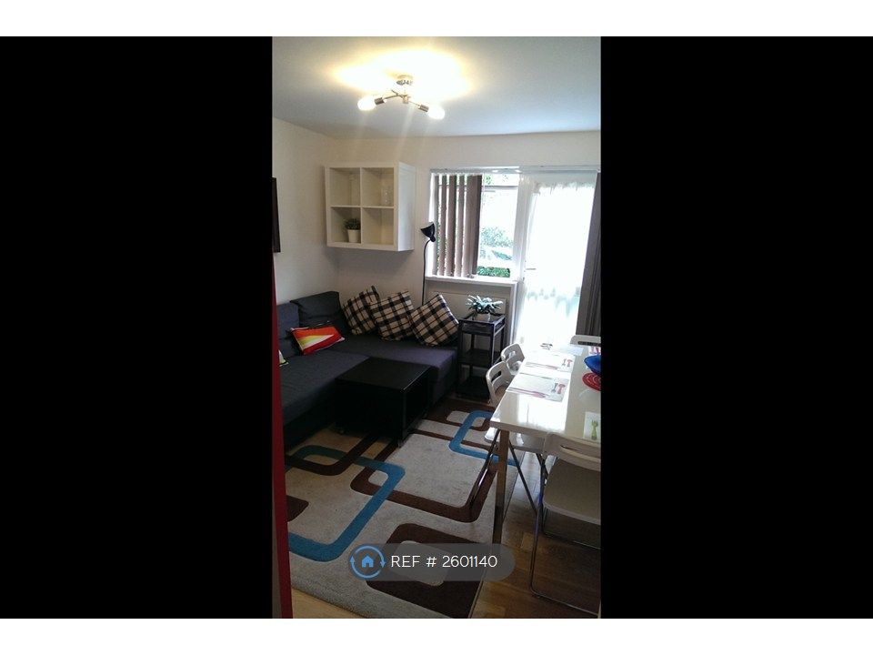 Property photo 3 of 23