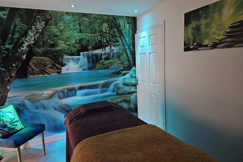 Property photo 2 of 6