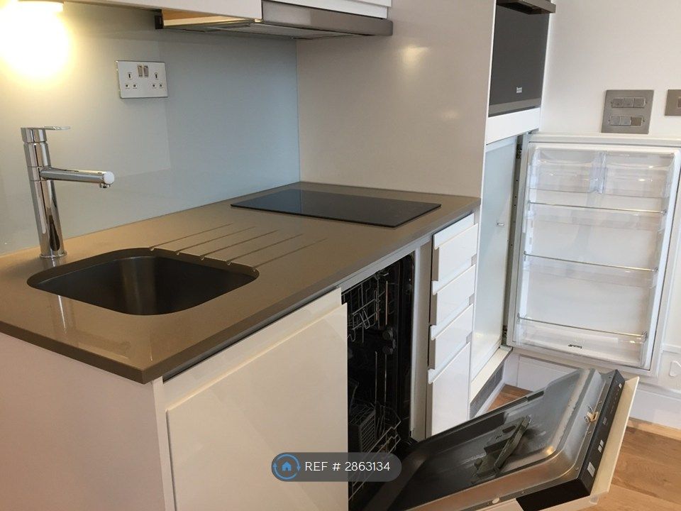 Property photo 3 of 26