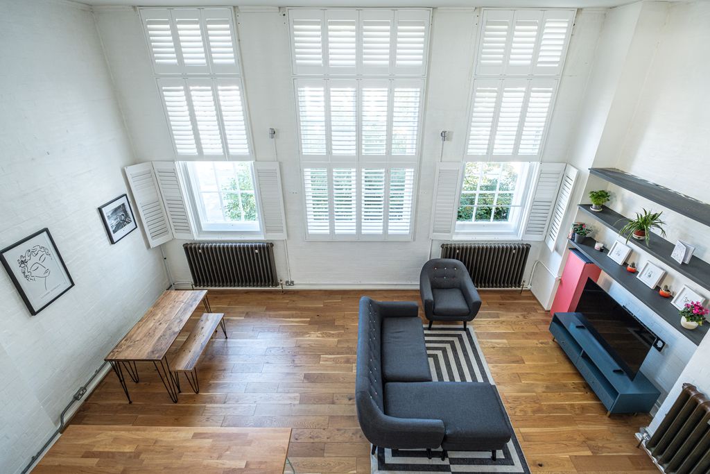 Property photo 3 of 29 Academy-Apartments-32 (23).Jpg