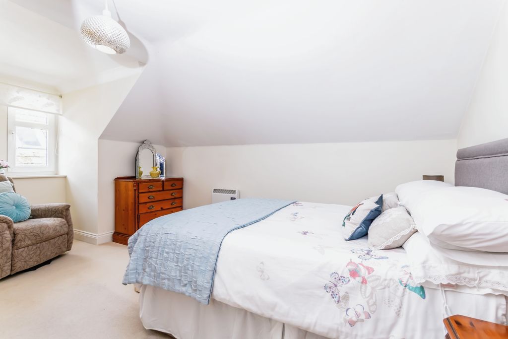 Property photo 3 of 17 Photography
