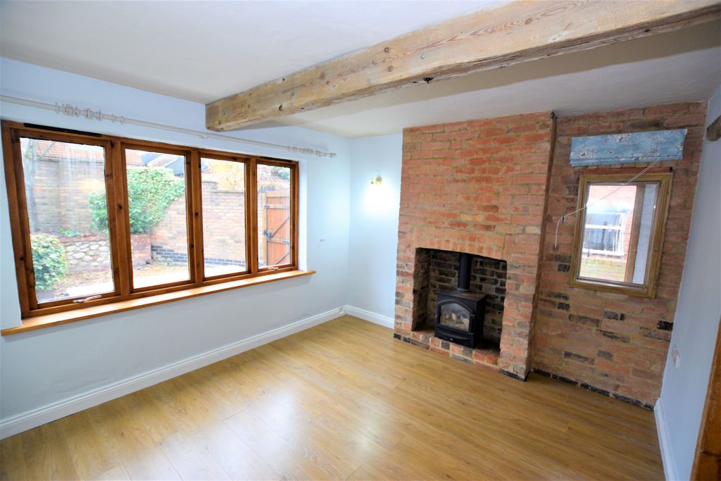 Property photo 3 of 13 Photo 03