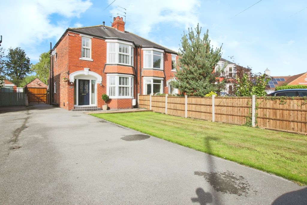 Property photo 1 of 23 4395234