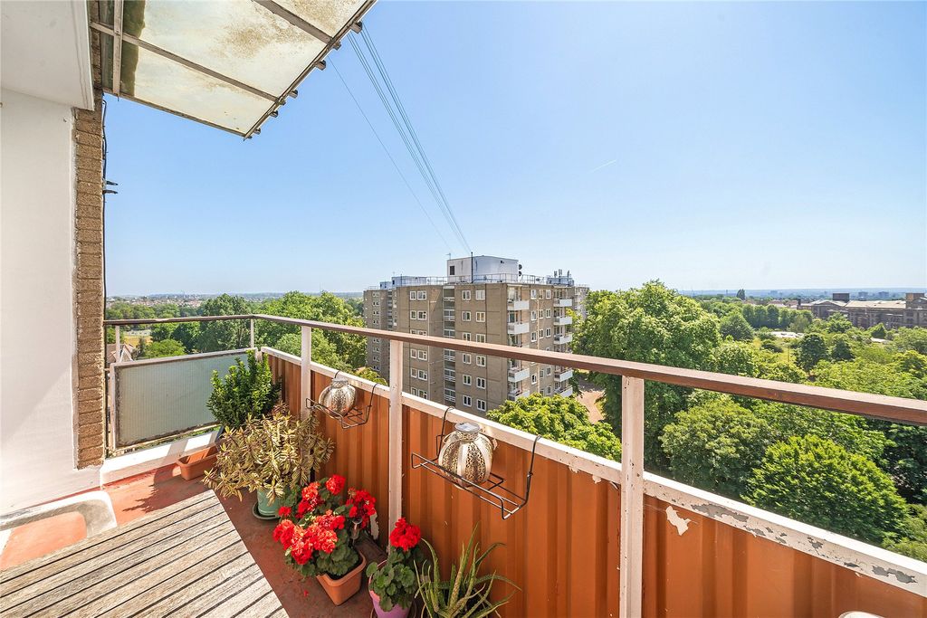 Property photo 2 of 11 Picture No. 03