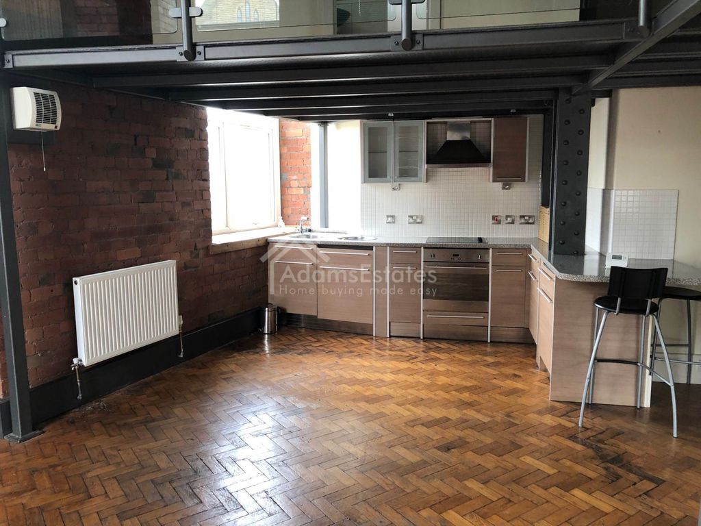 Property photo 2 of 6
