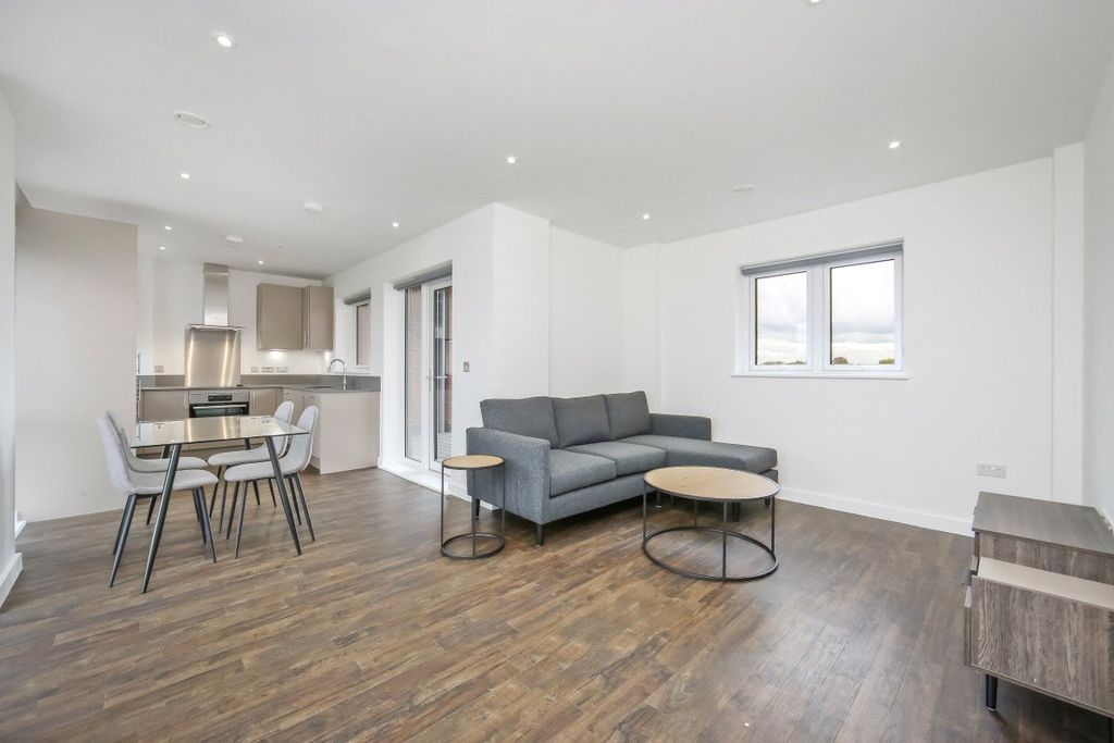 Property photo 3 of 10 Picture No. 06