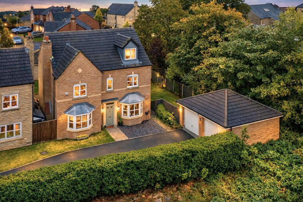 Property photo 1 of 41