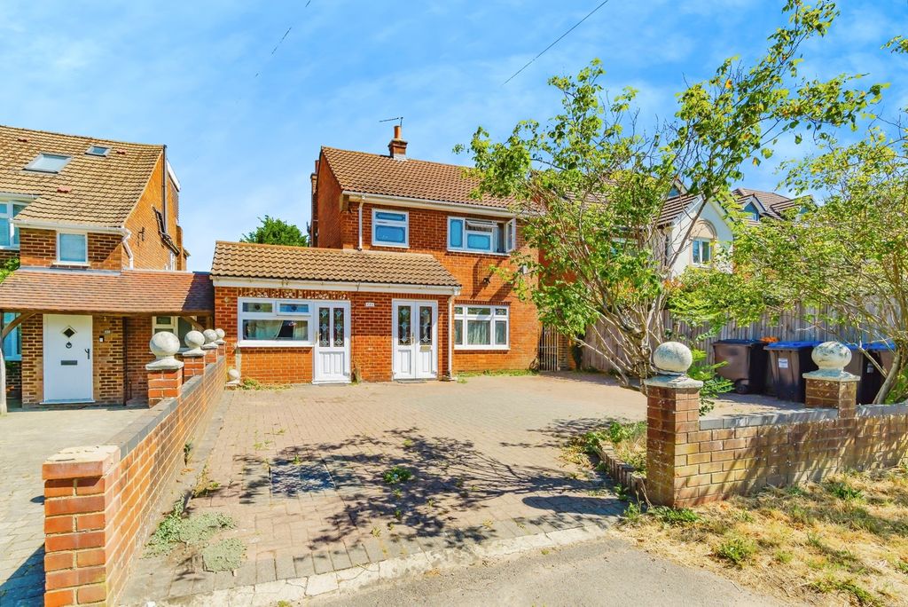 Property photo 1 of 17 Photo