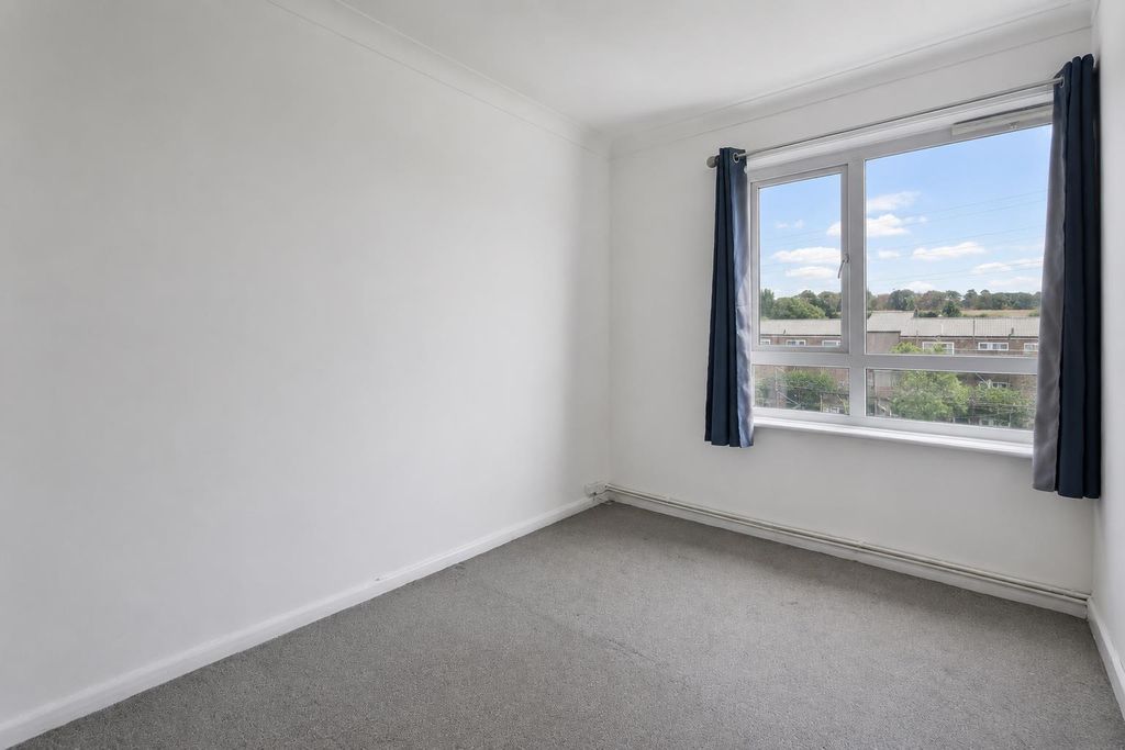Property photo 1 of 14 1000056987.Png