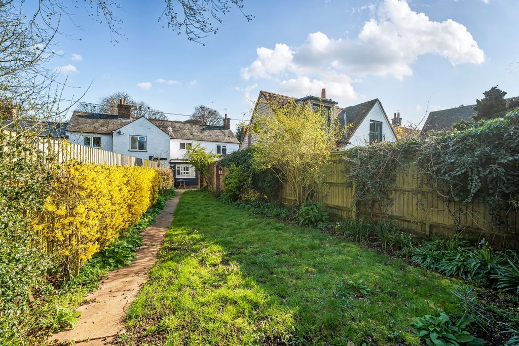 Property photo 2 of 18