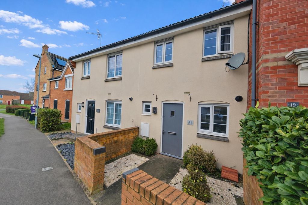 Property photo 1 of 17 Original-0015D2D3-A5B0-4378-Affe-Ffa05091B513.Jpeg