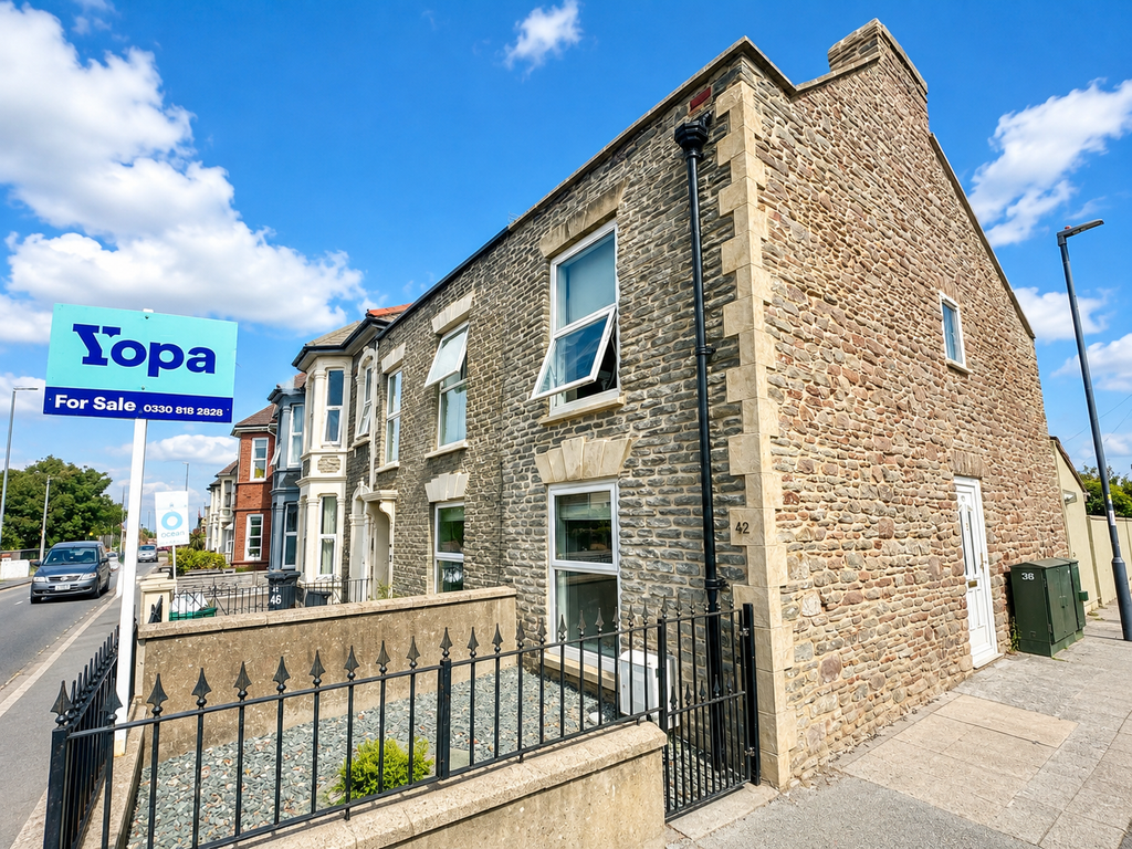 Property photo 1 of 11 A931722B-A5C1-4DC8-9E30-Ca444Abab60E