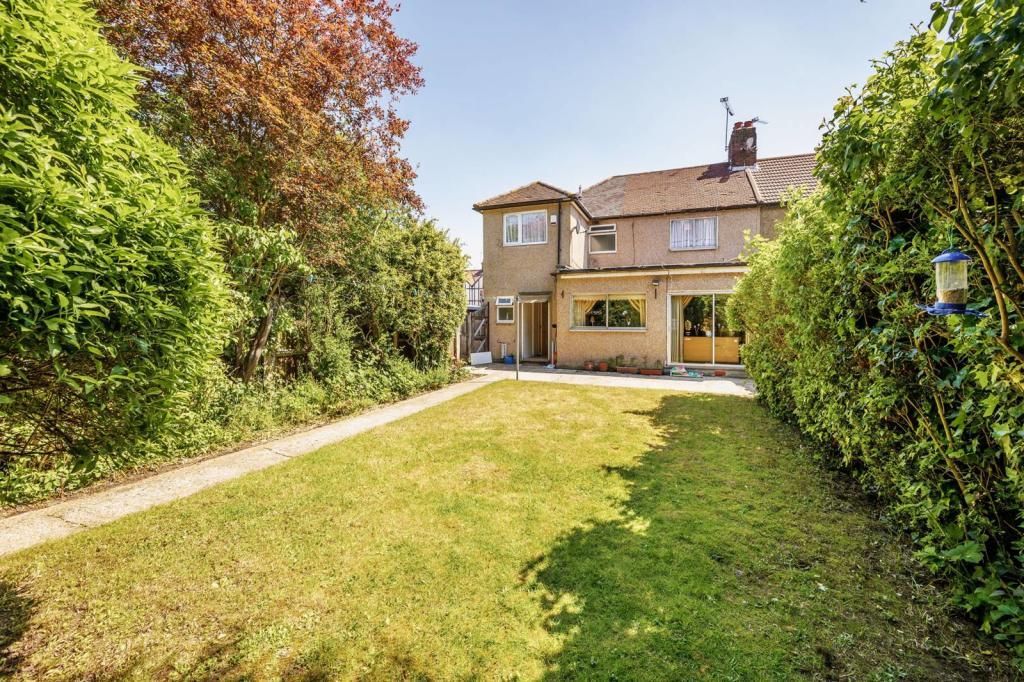 Property photo 2 of 9