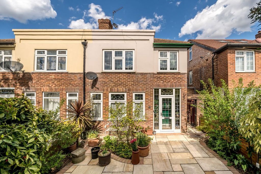 Property photo 1 of 7