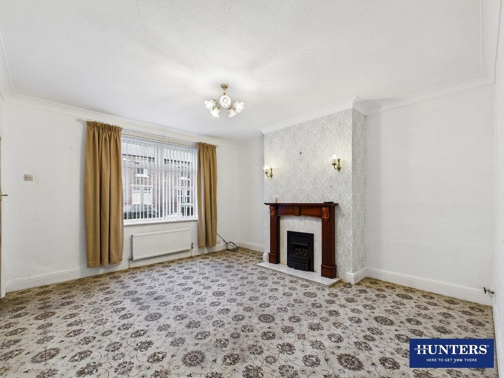 Property photo 2 of 15 Living Room