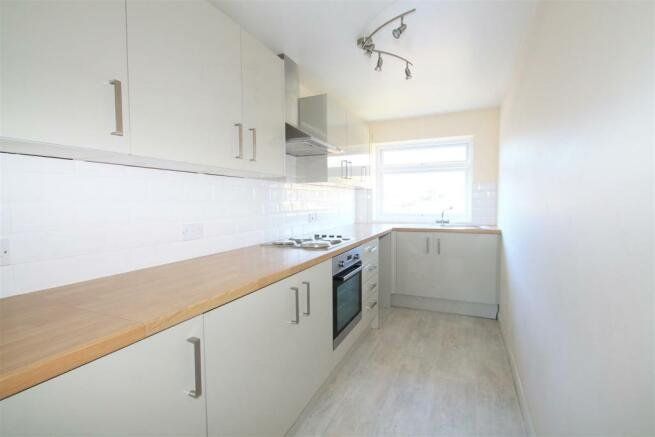Property photo 3 of 6 Kitchen