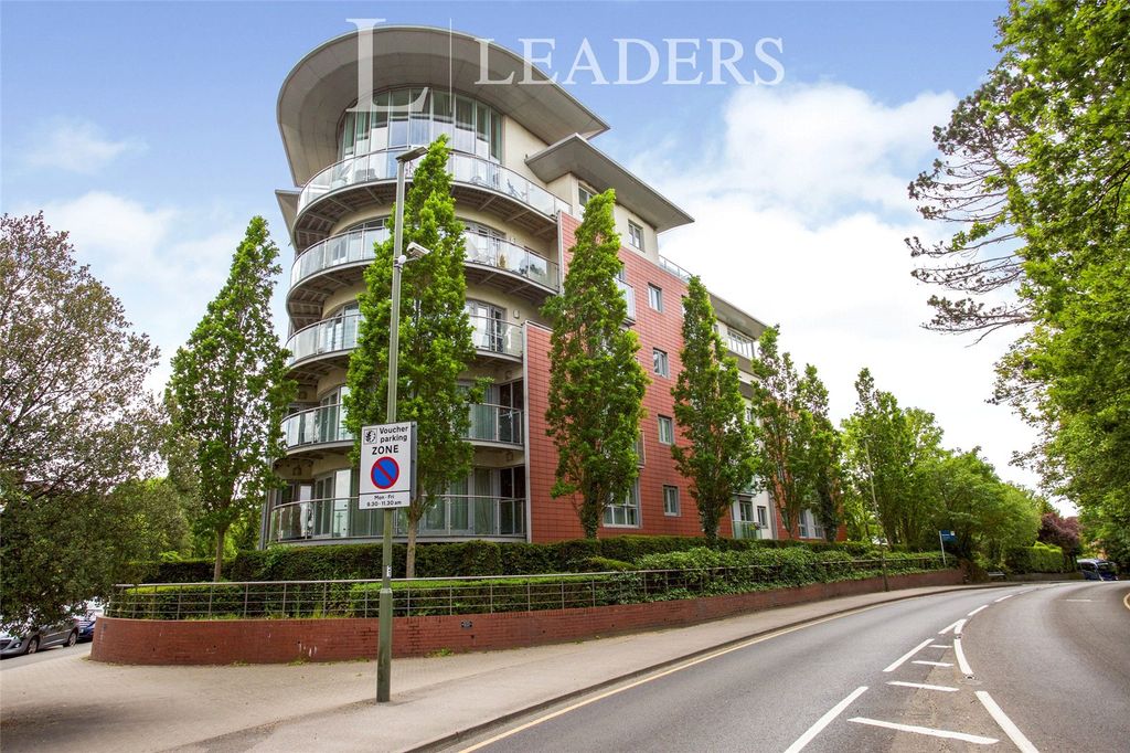 Property photo 1 of 9 Picture No. 07