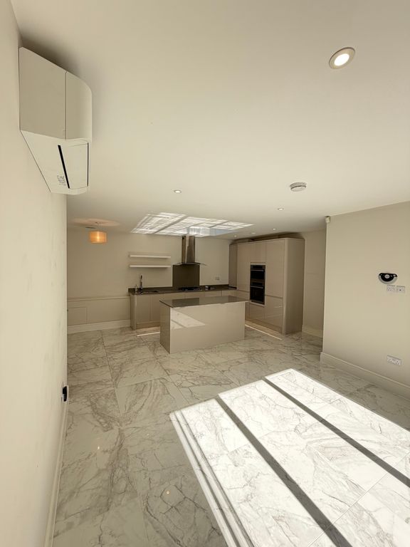 Property photo 3 of 10 Open Plan Living Room
