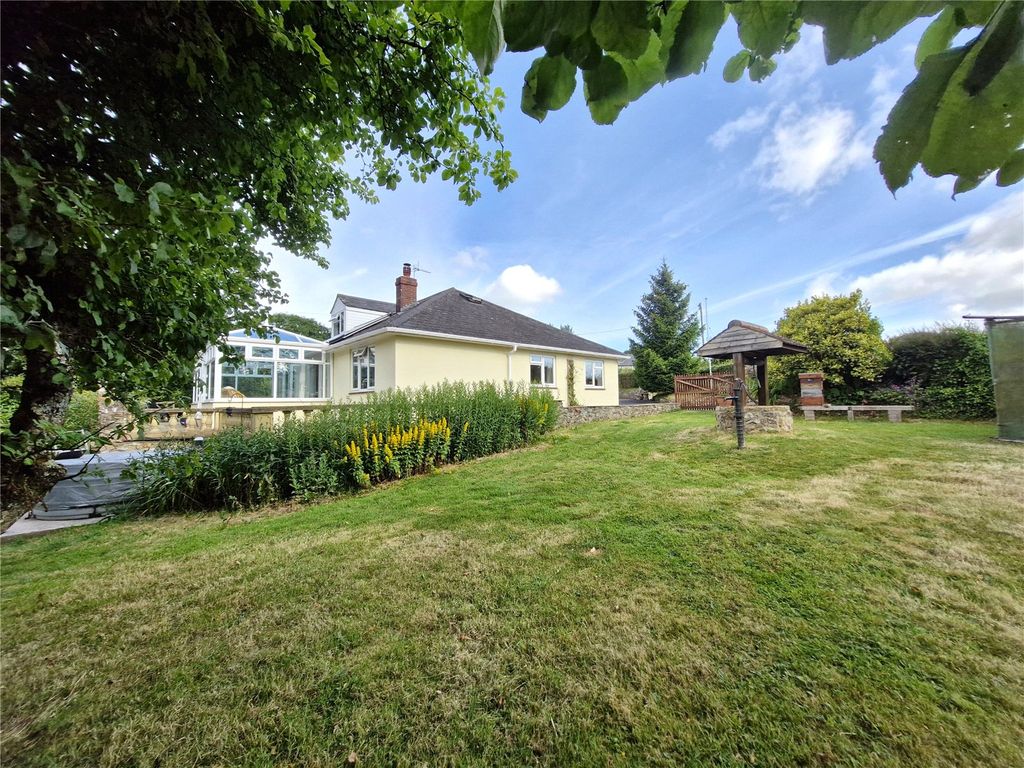 Property photo 3 of 24 Picture No. 31