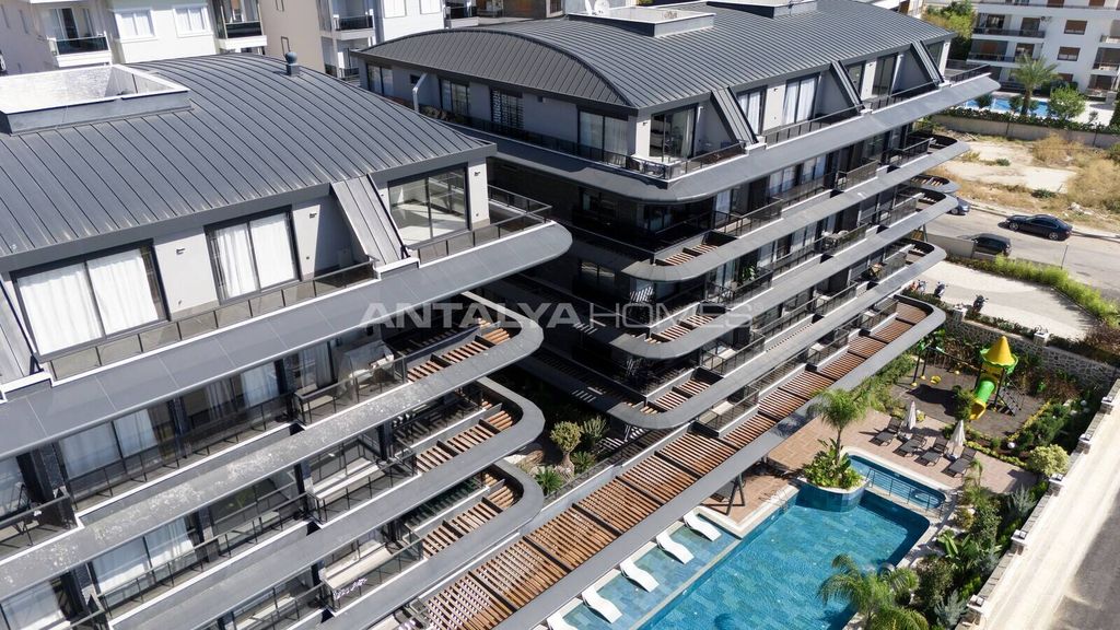 Property photo 3 of 30