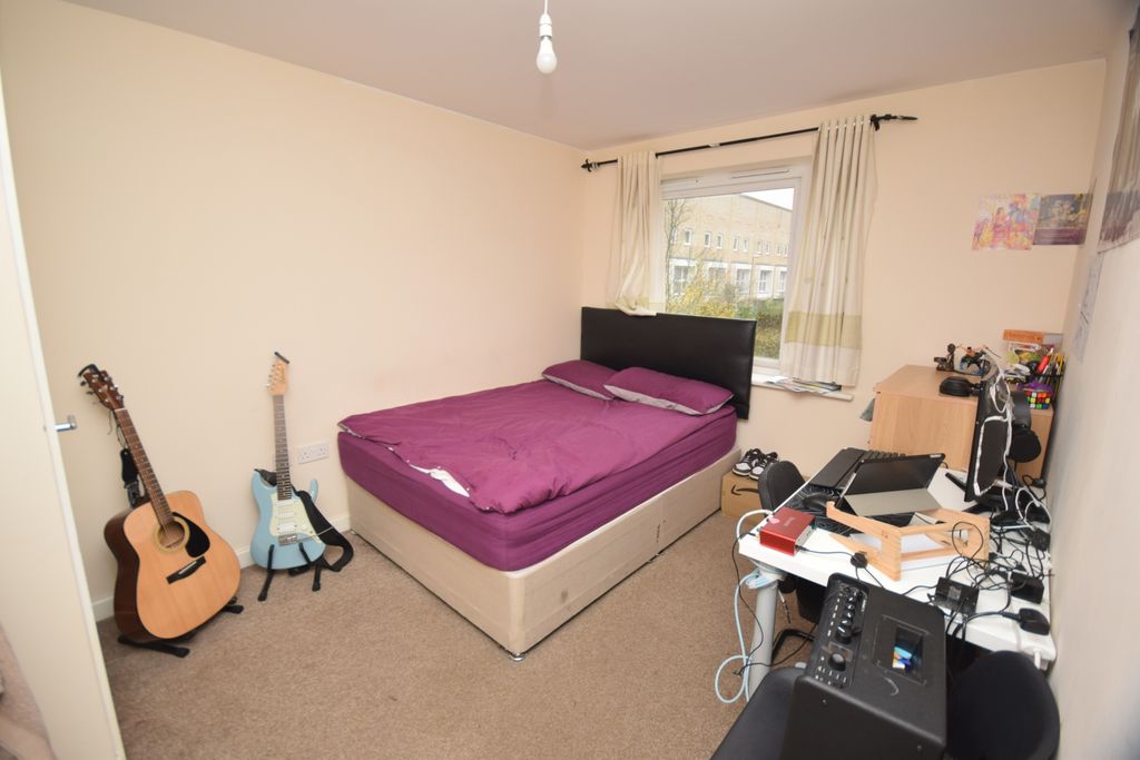 Property photo 3 of 13 Downstairs Bedroom 1