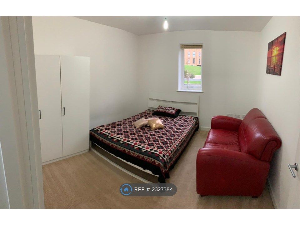Property photo 2 of 12