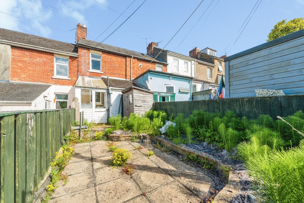 Property photo 3 of 14 Pbox-Img.Jpg