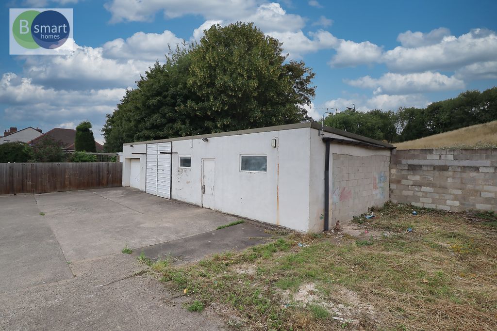 Property photo 2 of 12 Img_9970