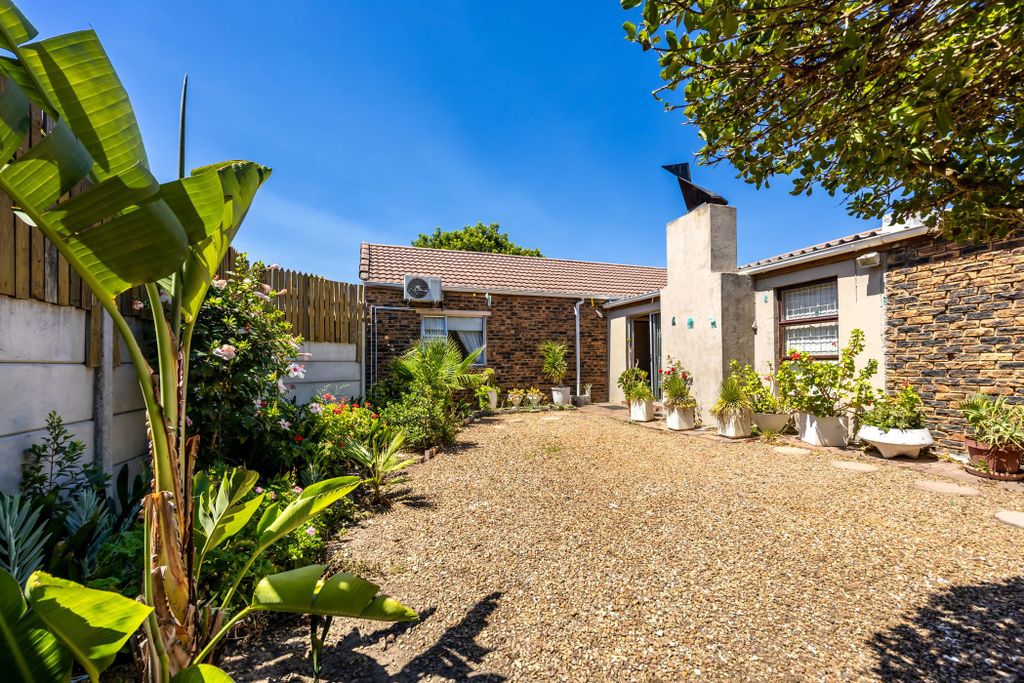 Property photo 1 of 15 Dbv1691704