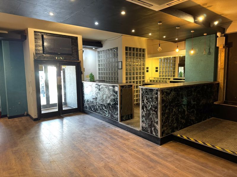 Property photo 2 of 17 Photo 5