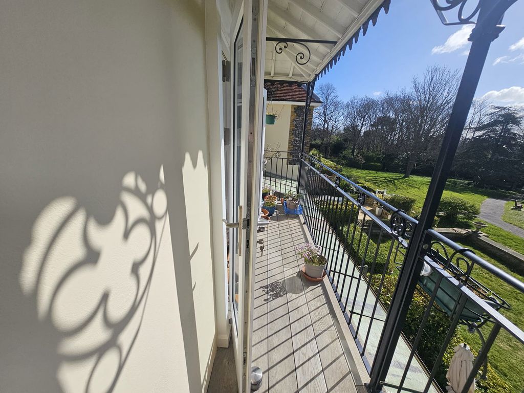 Additional image 11 of 2 bed flat for salePegwell Road, Ramsgate CT11