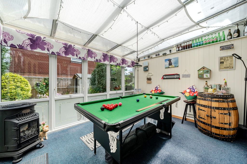 Property photo 3 of 5 3