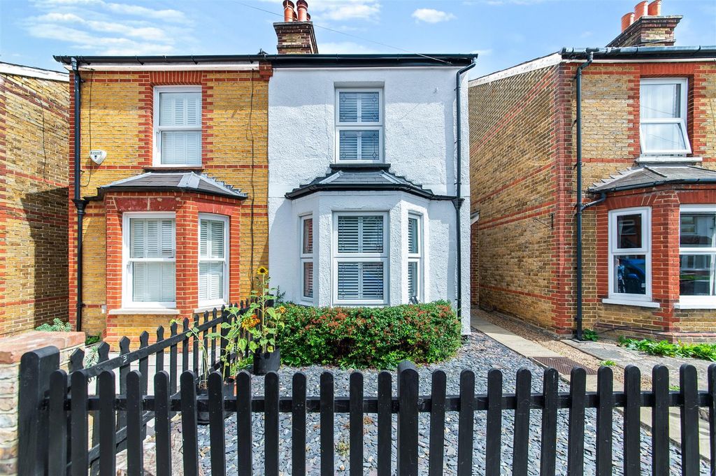 Property photo 1 of 14 Upper Court Road,14 -58.Jpg